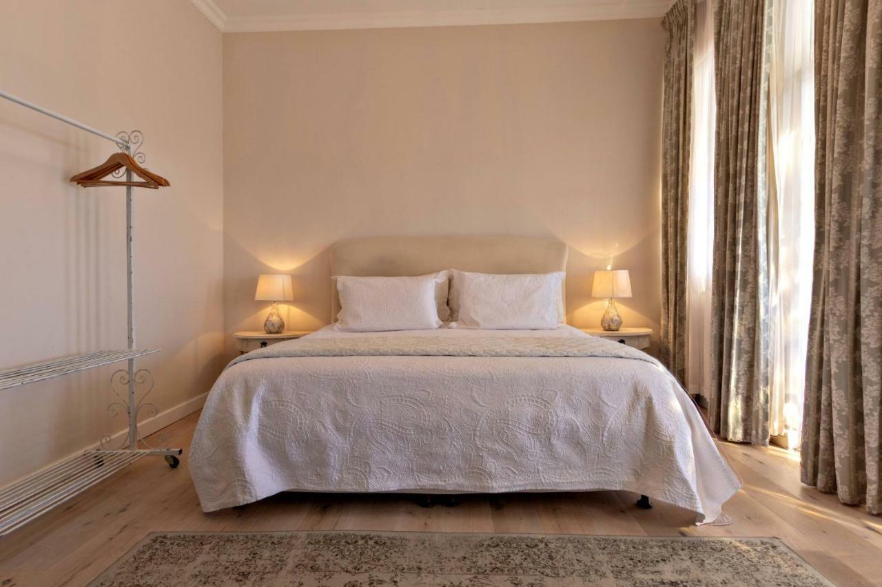 Rhonda'S Manor Boutique Guesthouse Cape Town Exterior photo