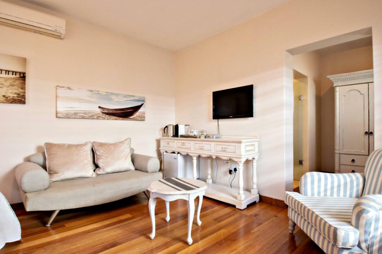 Rhonda'S Manor Boutique Guesthouse Cape Town Exterior photo