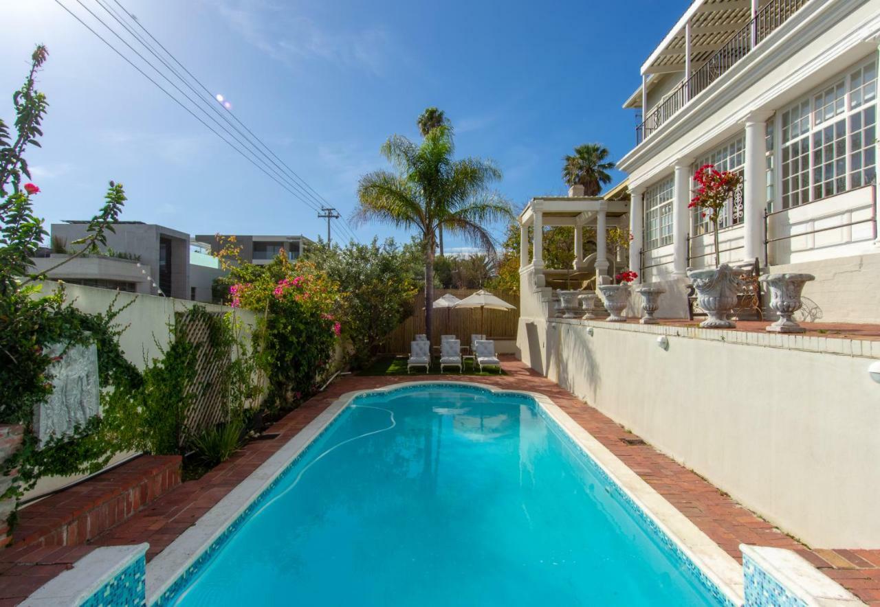 Rhonda'S Manor Boutique Guesthouse Cape Town Exterior photo